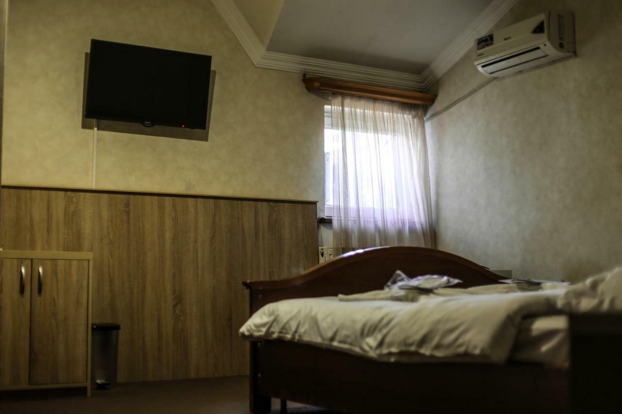 Bed and Breakfast 7 Star Tbilisi Esterno foto