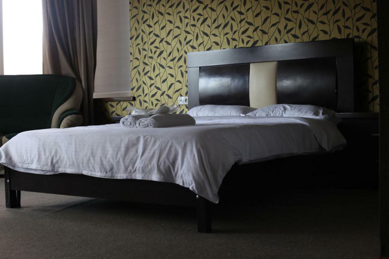 Bed and Breakfast 7 Star Tbilisi Esterno foto
